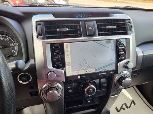 Used 2023 Toyota 4Runner SR5 Premium image 17