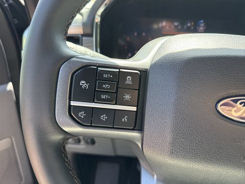 Used 2025 Ford F150 Lariat w/ Equipment Group 501A Mid AWD/4WD image 23