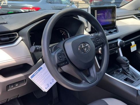 New 2025 Toyota RAV4 XLE image 14