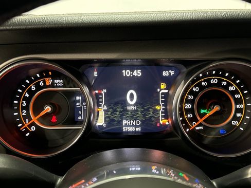 Used 2020 Jeep Wrangler Unlimited Sahara w/ Uconnect 4C Nav & Sound Group image 7