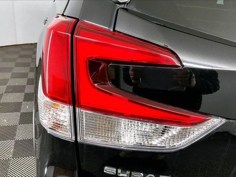 Used 2022 Subaru Forester Premium image 28