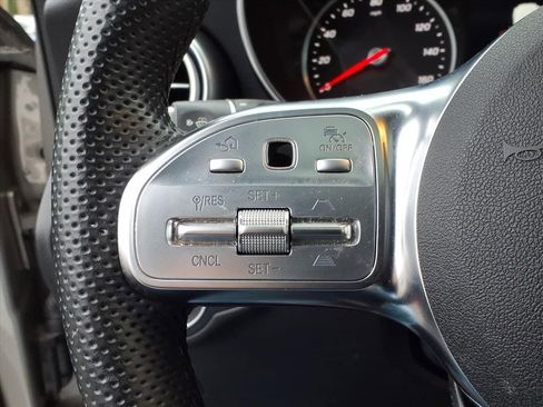 Used 2020 Mercedes-Benz GLC 300 image 25