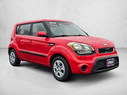 Used 2013 Kia Soul image 3