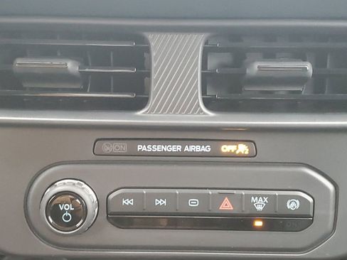 New 2025 Ford Maverick XLT w/ XLT Luxury Package image 20