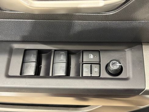Used 2023 Toyota Tundra SR5 w/ SR5 Premium Package AWD/4WD image 15