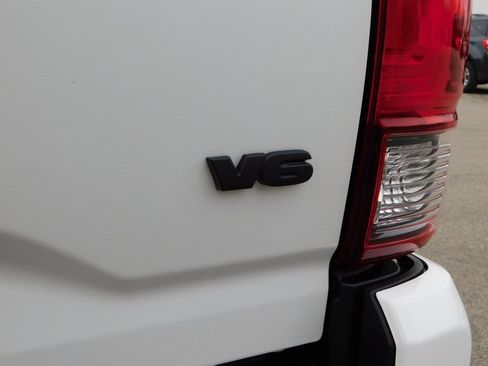 Used 2021 Toyota Tacoma SR image 38