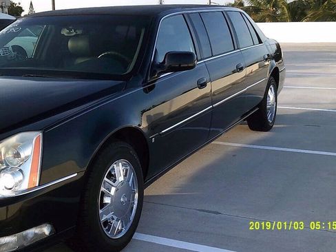 Used 2006 Cadillac DTS FWD image 2
