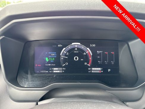 Used 2025 Toyota Tundra Limited w/ TRD Off-Road Package AWD/4WD image 10