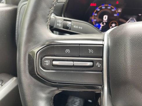 Used 2024 Chevrolet Colorado LT w/ LT Convenience Package III AWD/4WD image 13