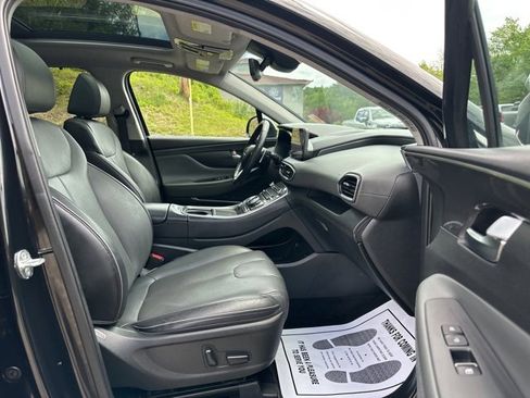 Used 2023 Hyundai Santa Fe Limited image 29