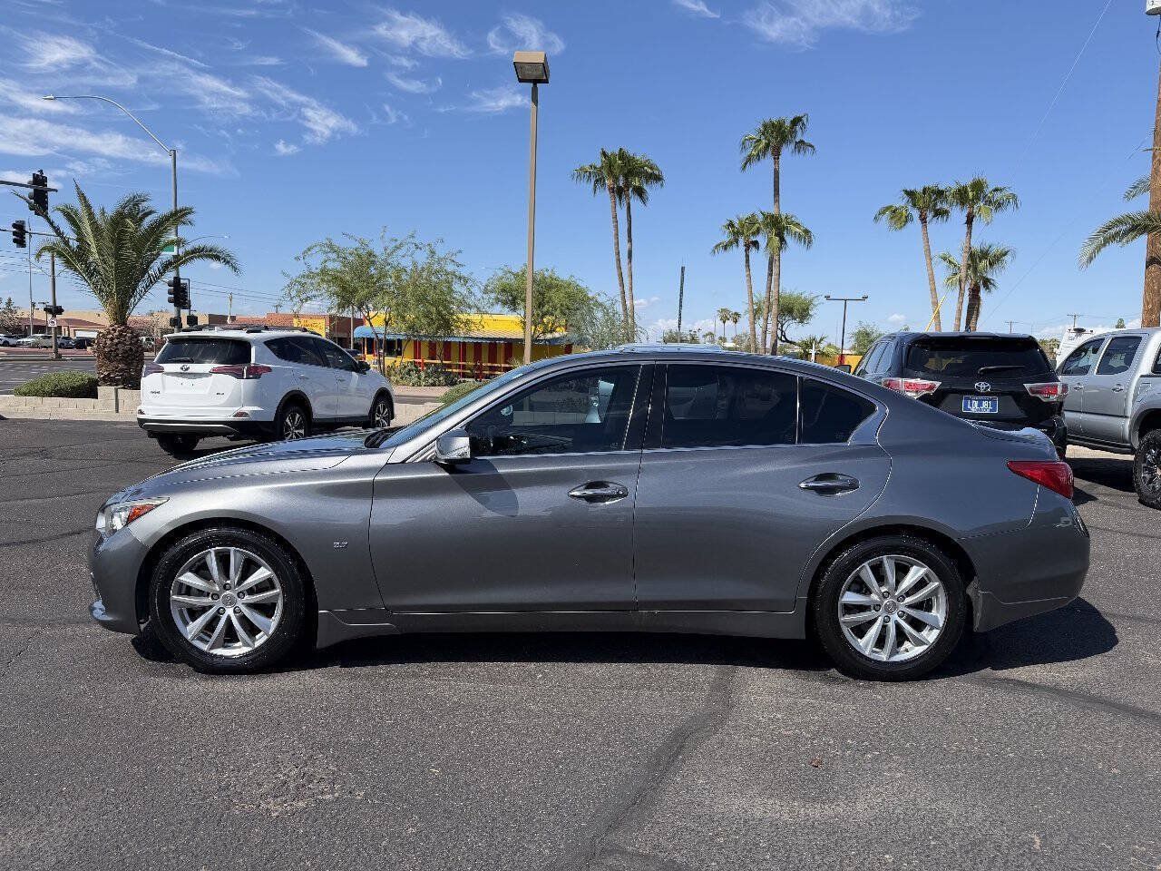 Used 2015 INFINITI Q50 Premium w/ Navigation Package RWD image 6