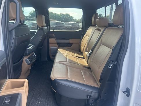 Used 2022 Ford F150 Lariat AWD/4WD image 11