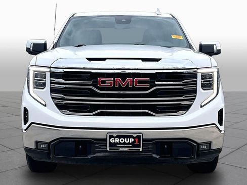 Used 2025 GMC Sierra 1500 SLT AWD/4WD image 4