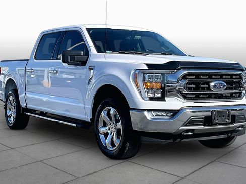 Used 2021 Ford F150 XLT w/ Equipment Group 302A High AWD/4WD image 3