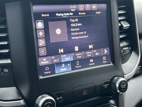 Used 2022 RAM 1500 Big Horn image 23