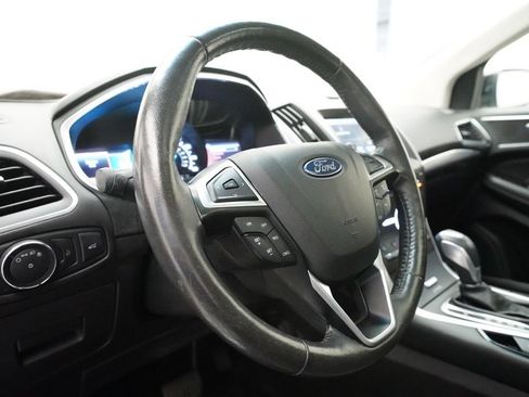 Used 2015 Ford Edge Titanium w/ Equipment Group 301A AWD/4WD image 8