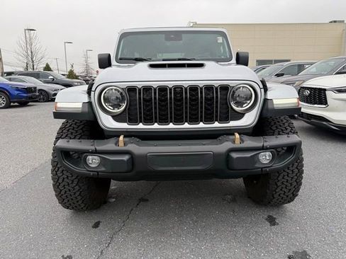 Used 2024 Jeep Wrangler Unlimited Rubicon 392 image 3