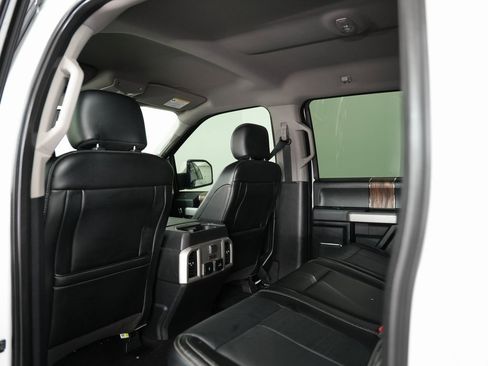 Used 2020 Ford F150 Lariat w/ Equipment Group 502A Luxury image 43