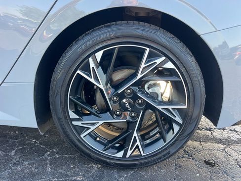 Used 2025 Kia K5 GT-Line w/ GT-Line Premium Package AWD/4WD image 38