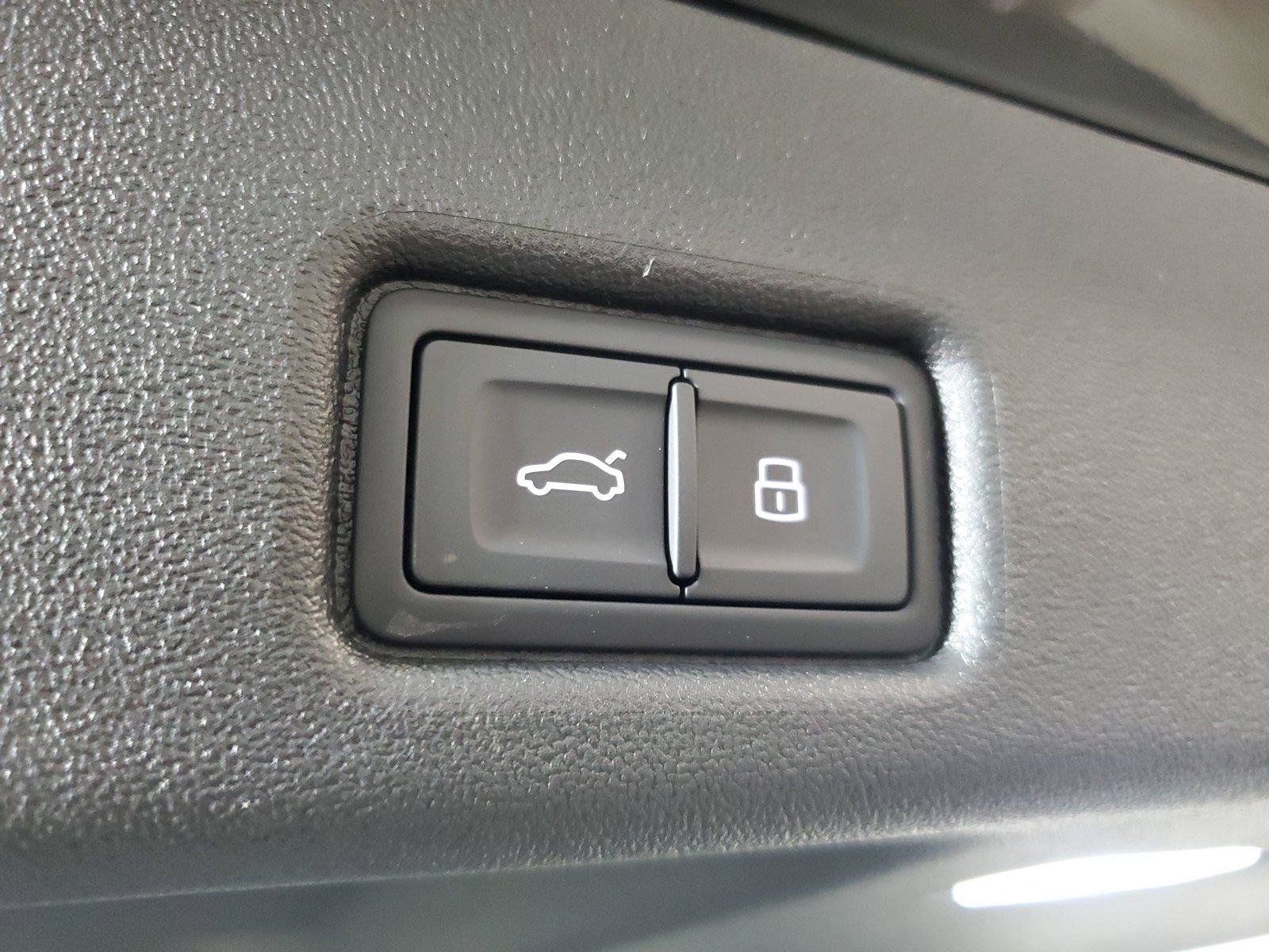 New 2026 Audi Q5 Premium Plus AWD/4WD image 10