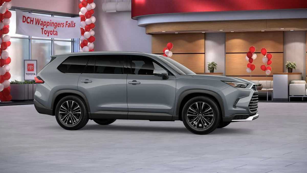 New 2026 Toyota Grand Highlander AWD Hybrid image 37
