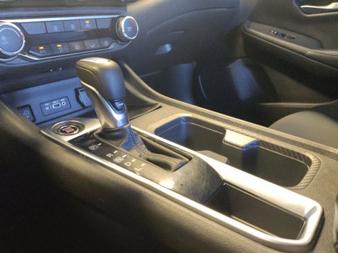 Used 2024 Nissan Sentra SV FWD image 26