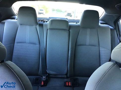 Used 2024 Toyota Corolla SE image 16