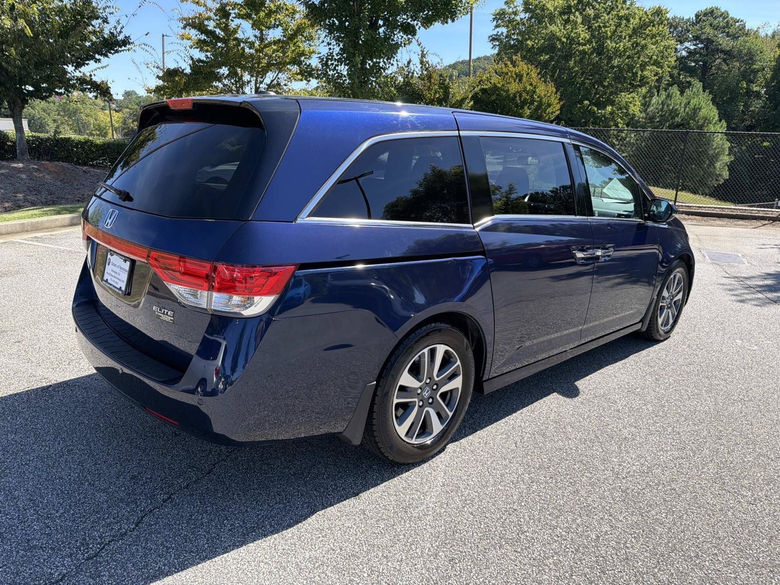 Used 2016 Honda Odyssey Touring image 9