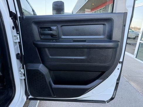 Used 2014 RAM 5500 Tradesman w/ Max Tow Package image 24