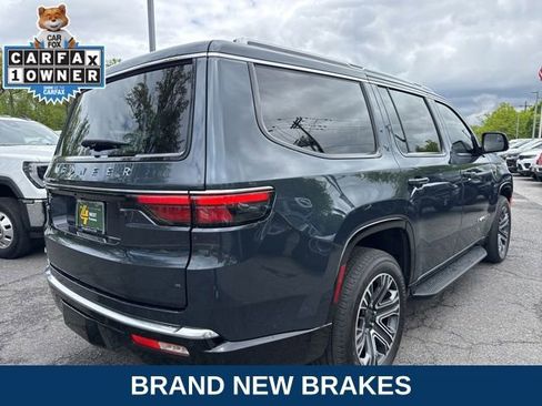 Used 2023 Jeep Wagoneer 4WD w/ Premium Group I image 16