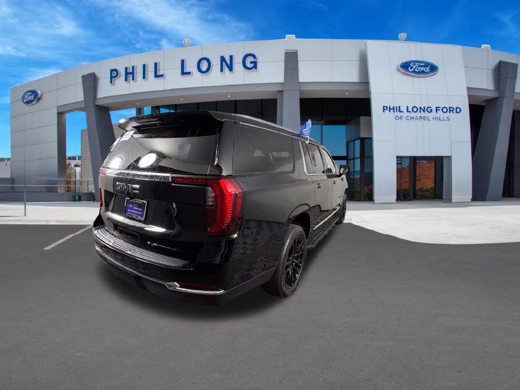 Used 2026 GMC Yukon XL Elevation w/ LPO, Elevation Black Package AWD/4WD image 5