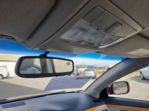 Used 2006 Toyota Avalon XLS image 23