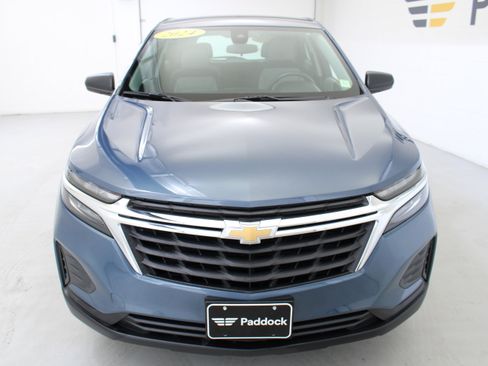 Used 2024 Chevrolet Equinox LS image 2