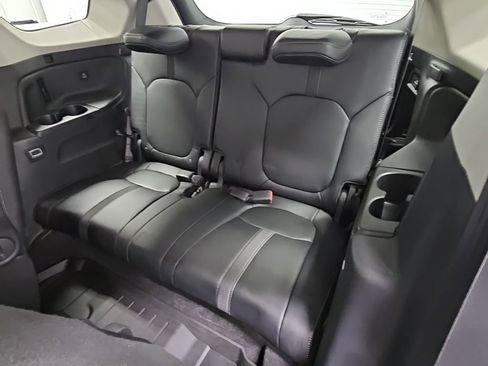 Used 2023 Honda Pilot EX-L image 33