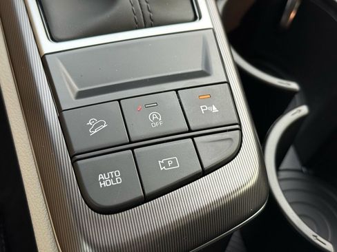 New 2026 Kia Sportage EX image 19