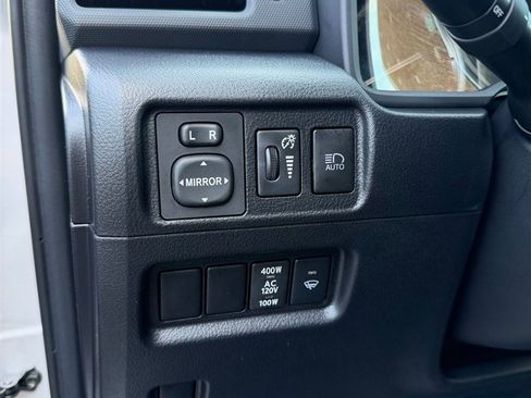 Used 2024 Toyota 4Runner TRD Off-Road Premium w/ Moonroof Package AWD/4WD image 8