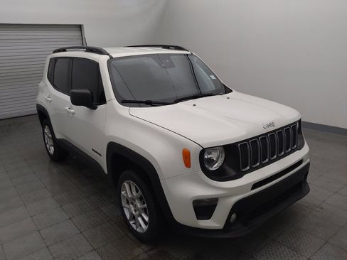 Used 2022 Jeep Renegade Latitude AWD/4WD image 13