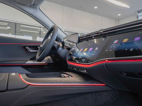 New 2025 Mercedes-Benz E 450 4MATIC All-Terrain Wagon image 18