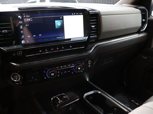 Used 2024 Chevrolet Silverado 1500 LT Trail Boss w/ Convenience Package II image 55