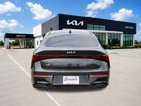 New 2026 Kia K5 LXS FWD image 5