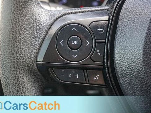 Used 2019 Toyota RAV4 XLE w/ Convenience Package image 32