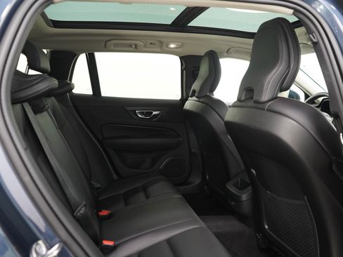 Used 2023 Volvo V60 B5 Cross Country Plus w/ Climate Package AWD/4WD image 14