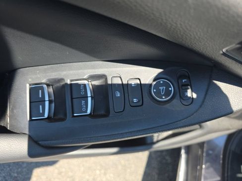 Used 2021 Honda Accord EX-L image 12
