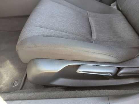 Used 2023 Honda Accord LX image 27