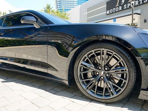 Used 2018 Chevrolet Camaro ZL1 RWD image 34