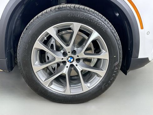 New 2026 BMW X5 xDrive40i w/ Executive Package AWD/4WD image 10