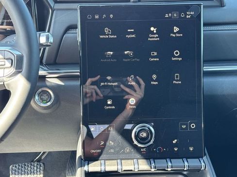 New 2026 GMC Terrain Elevation image 16