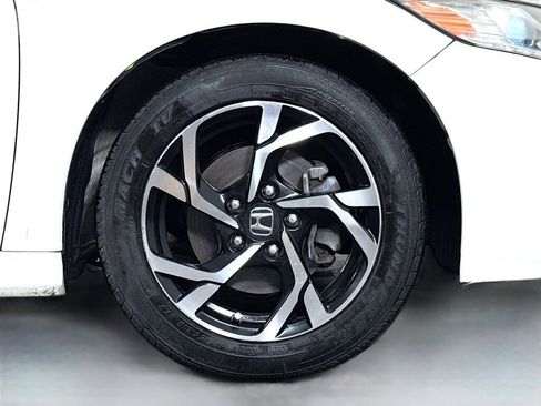 Used 2016 Honda CR-Z EX image 34