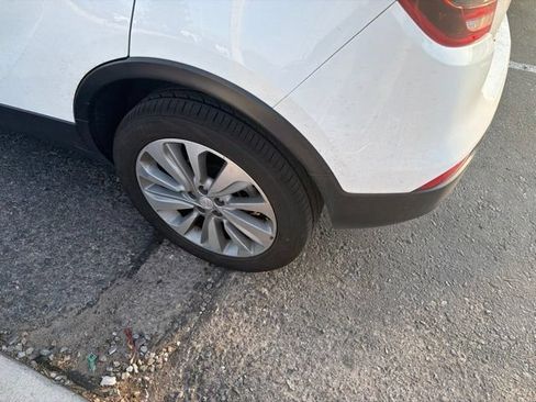 Used 2018 Buick Encore Preferred FWD image 16