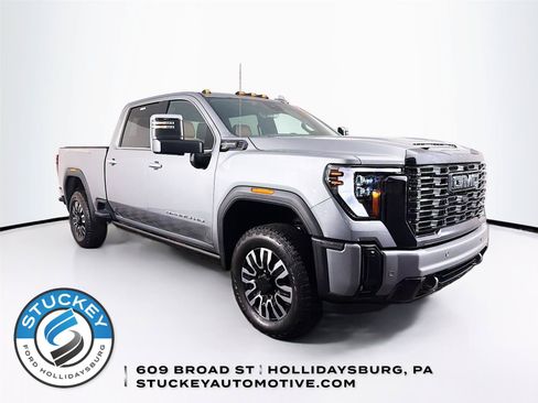 Used 2024 GMC Sierra 2500 Denali Ultimate AWD/4WD image 1